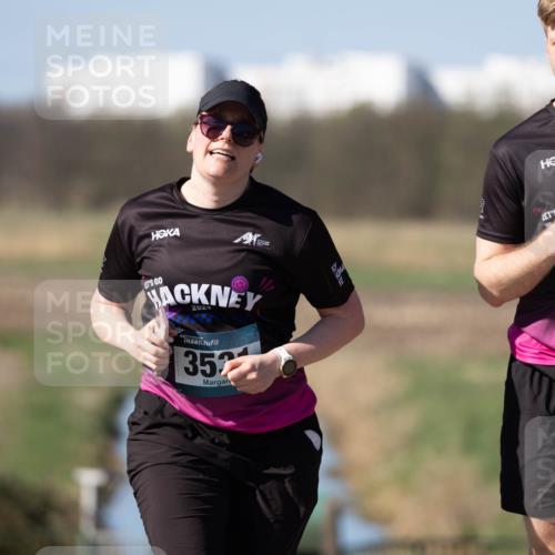 06.04.2025 - 44. Internationalen Wilhelmsburger Insellauf Michael Strokosch http://msf.ph/oto/7624786 06.04.2025 10:42:42 Laufen 352, 3525 meine-sportfotos.de