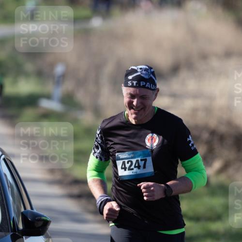 06.04.2025 - 44. Internationalen Wilhelmsburger Insellauf Michael Strokosch http://msf.ph/oto/7624819 06.04.2025 10:43:35 Laufen 4247 meine-sportfotos.de