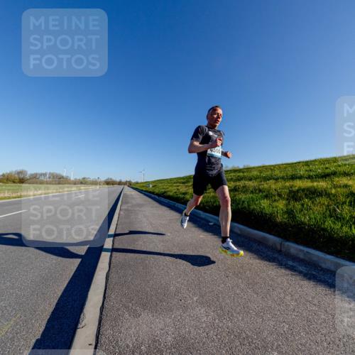 06.04.2025 - 44. Internationalen Wilhelmsburger Insellauf Michael Strokosch http://msf.ph/oto/7625129 06.04.2025 09:16:17 Laufen 4500 meine-sportfotos.de