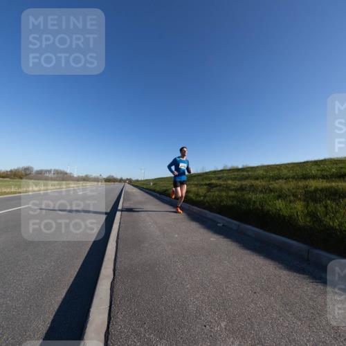 06.04.2025 - 44. Internationalen Wilhelmsburger Insellauf Michael Strokosch http://msf.ph/oto/7625145 06.04.2025 09:16:49 Laufen  meine-sportfotos.de