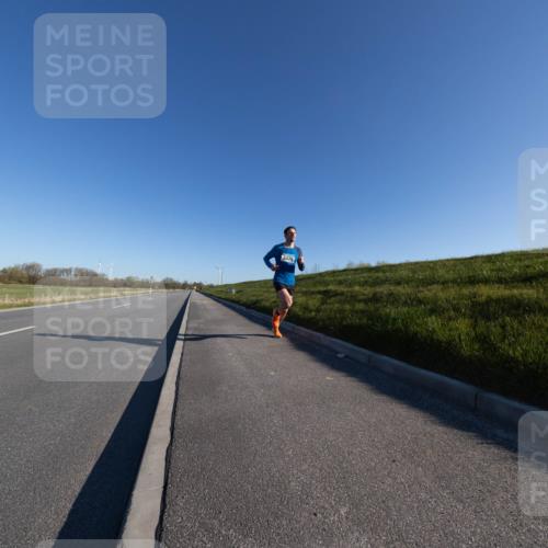 06.04.2025 - 44. Internationalen Wilhelmsburger Insellauf Michael Strokosch http://msf.ph/oto/7625146 06.04.2025 09:16:49 Laufen 3475 meine-sportfotos.de