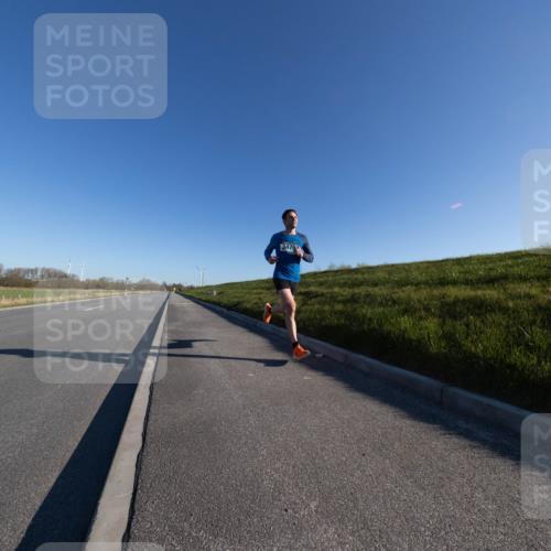 06.04.2025 - 44. Internationalen Wilhelmsburger Insellauf Michael Strokosch http://msf.ph/oto/7625149 06.04.2025 09:16:49 Laufen 3475 meine-sportfotos.de