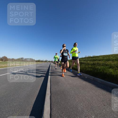 06.04.2025 - 44. Internationalen Wilhelmsburger Insellauf Michael Strokosch http://msf.ph/oto/7625170 06.04.2025 09:17:09 Laufen 5194 meine-sportfotos.de