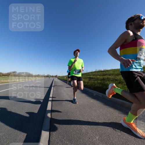 06.04.2025 - 44. Internationalen Wilhelmsburger Insellauf Michael Strokosch http://msf.ph/oto/7625184 06.04.2025 09:17:10 Laufen 3184, 375 meine-sportfotos.de