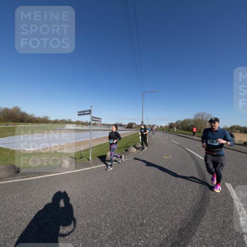 06.04.2025 - 44. Internationalen Wilhelmsburger Insellauf Michael Strokosch http://msf.ph/oto/7625207 06.04.2025 10:13:02 Laufen 4486 meine-sportfotos.de