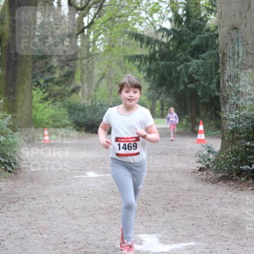 13.04.2025 - Hammer Lauf Jannik Wohlers http://msf.ph/oto/7625993 13.04.2025 08:23:30 Laufen 1469 meine-sportfotos.de
