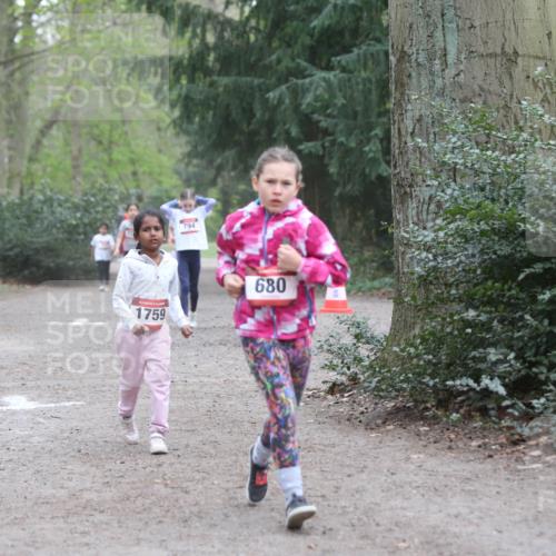 13.04.2025 - Hammer Lauf Jannik Wohlers http://msf.ph/oto/7626028 13.04.2025 08:23:20 Laufen 1759, 794, 680 meine-sportfotos.de