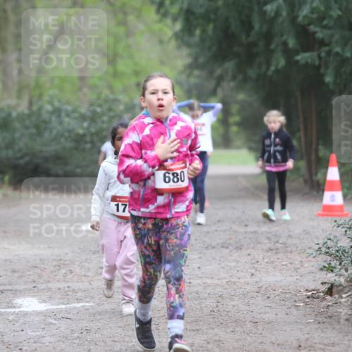 13.04.2025 - Hammer Lauf Jannik Wohlers http://msf.ph/oto/7626032 13.04.2025 08:23:19 Laufen 15, 17, 680, 34 meine-sportfotos.de