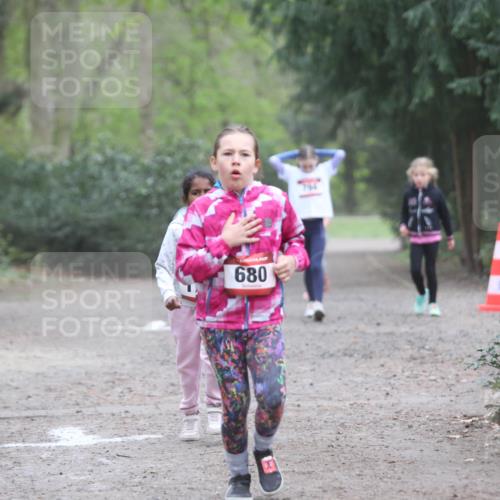 13.04.2025 - Hammer Lauf Jannik Wohlers http://msf.ph/oto/7626033 13.04.2025 08:23:19 Laufen 680, 794 meine-sportfotos.de