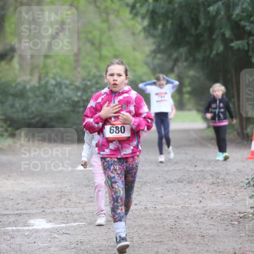 13.04.2025 - Hammer Lauf Jannik Wohlers http://msf.ph/oto/7626034 13.04.2025 08:23:18 Laufen 680, 794 meine-sportfotos.de