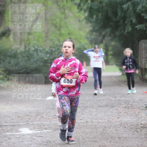 13.04.2025 - Hammer Lauf Jannik Wohlers http://msf.ph/oto/7626035 13.04.2025 08:23:18 Laufen 680, 794 meine-sportfotos.de