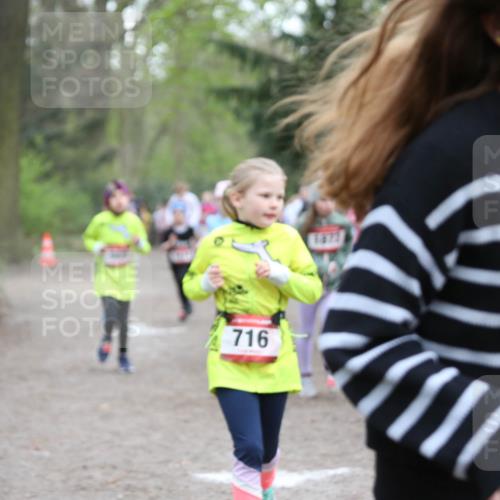 13.04.2025 - Hammer Lauf Jannik Wohlers http://msf.ph/oto/7626183 13.04.2025 08:22:37 Laufen 716, 1872, 798 meine-sportfotos.de