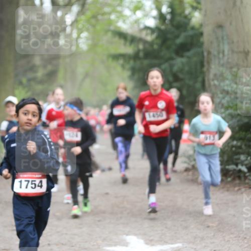 13.04.2025 - Hammer Lauf Jannik Wohlers http://msf.ph/oto/7626328 13.04.2025 08:21:57 Laufen 1754, 1624, 1450 meine-sportfotos.de