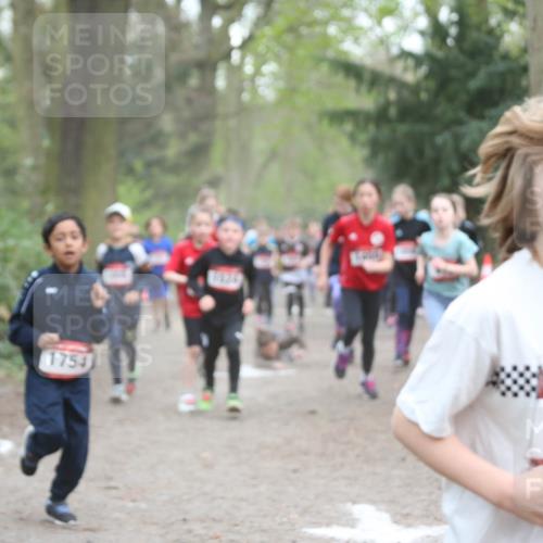 13.04.2025 - Hammer Lauf Jannik Wohlers http://msf.ph/oto/7626333 13.04.2025 08:21:56 Laufen 1754, 1124, 918 meine-sportfotos.de