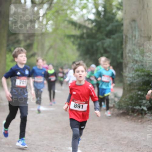 13.04.2025 - Hammer Lauf Jannik Wohlers http://msf.ph/oto/7626614 13.04.2025 08:20:51 Laufen 701, 891, 15, 1457, 50 meine-sportfotos.de