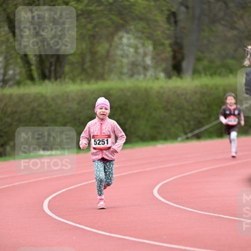 13.04.2025 - Hammer Lauf Dr. Thomas Lammeyer http://msf.ph/oto/7626822 13.04.2025 09:01:43 Laufen 5251 meine-sportfotos.de