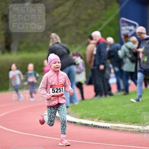 13.04.2025 - Hammer Lauf Dr. Thomas Lammeyer http://msf.ph/oto/7626832 13.04.2025 09:01:45 Laufen 15, 5251 meine-sportfotos.de
