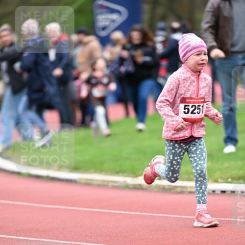 13.04.2025 - Hammer Lauf Dr. Thomas Lammeyer http://msf.ph/oto/7626844 13.04.2025 09:01:47 Laufen 15, 5251 meine-sportfotos.de