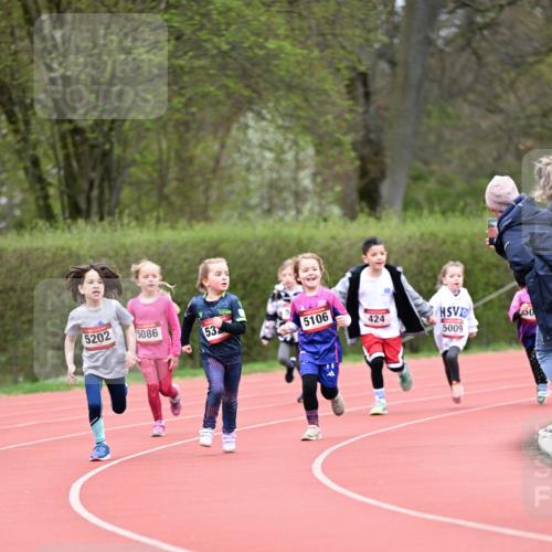 13.04.2025 - Hammer Lauf Dr. Thomas Lammeyer http://msf.ph/oto/7626848 13.04.2025 09:01:49 Laufen 5202, 5086, 53, 5106, 424, 5009, 60 meine-sportfotos.de