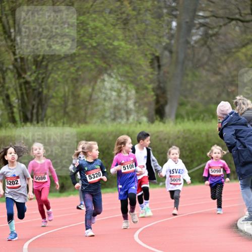 13.04.2025 - Hammer Lauf Dr. Thomas Lammeyer http://msf.ph/oto/7626855 13.04.2025 09:01:50 Laufen 5202, 5086, 5106, 5320, 5009, 5098 meine-sportfotos.de