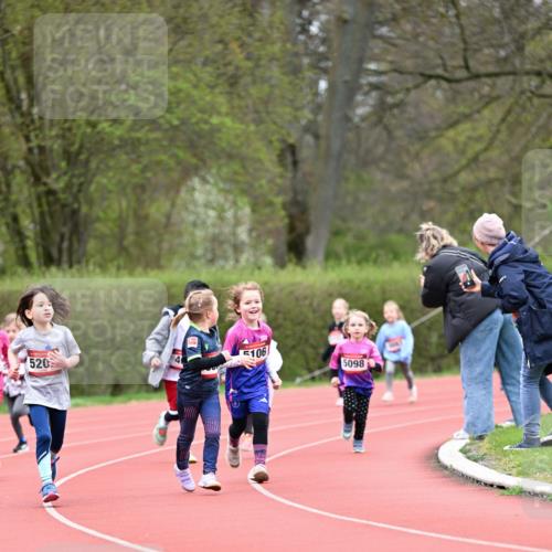 13.04.2025 - Hammer Lauf Dr. Thomas Lammeyer http://msf.ph/oto/7626866 13.04.2025 09:01:51 Laufen 520, 5106, 5098 meine-sportfotos.de