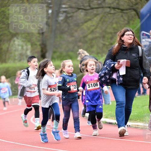 13.04.2025 - Hammer Lauf Dr. Thomas Lammeyer http://msf.ph/oto/7626892 13.04.2025 09:01:54 Laufen 520, 15, 20, 5106 meine-sportfotos.de