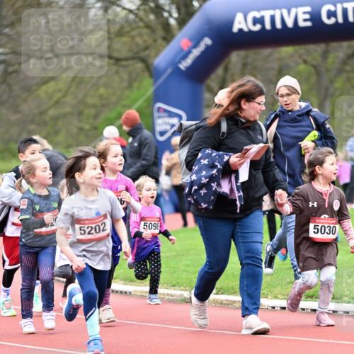 13.04.2025 - Hammer Lauf Dr. Thomas Lammeyer http://msf.ph/oto/7626902 13.04.2025 09:01:55 Laufen 5202, 5098, 5030 meine-sportfotos.de