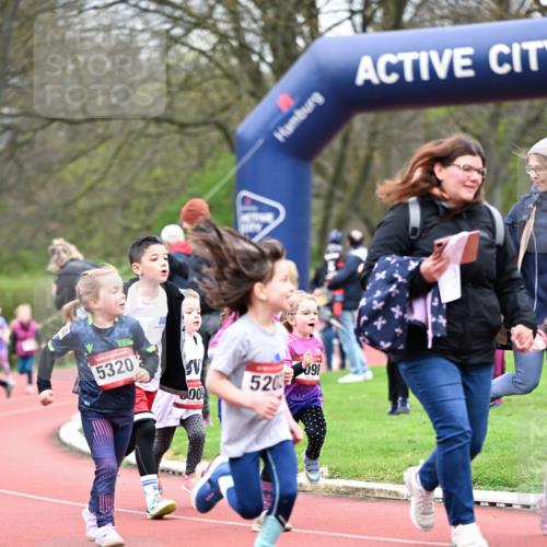 13.04.2025 - Hammer Lauf Dr. Thomas Lammeyer http://msf.ph/oto/7626904 13.04.2025 09:01:56 Laufen 2, 5320, 009, 98, 520 meine-sportfotos.de