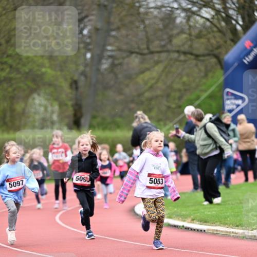 13.04.2025 - Hammer Lauf Dr. Thomas Lammeyer http://msf.ph/oto/7626940 13.04.2025 09:02:01 Laufen 5097, 509, 5053 meine-sportfotos.de