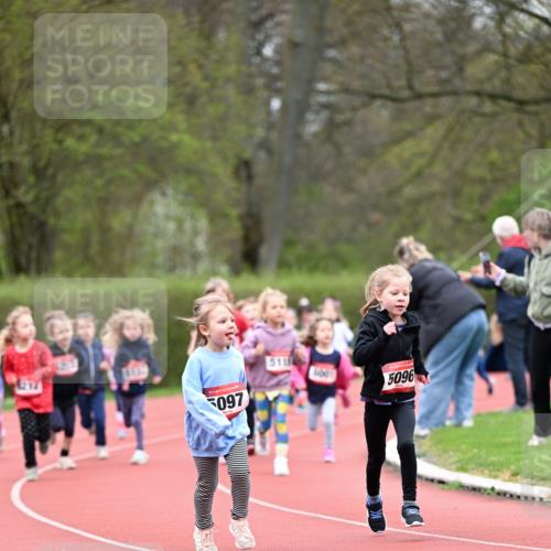 13.04.2025 - Hammer Lauf Dr. Thomas Lammeyer http://msf.ph/oto/7626947 13.04.2025 09:02:01 Laufen 15, 097, 5118, 5096 meine-sportfotos.de