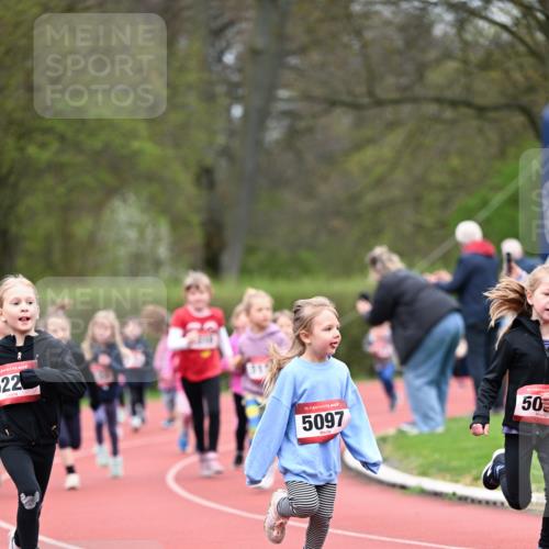 13.04.2025 - Hammer Lauf Dr. Thomas Lammeyer http://msf.ph/oto/7626954 13.04.2025 09:02:02 Laufen 522, 130, 15, 5097, 15, 50 meine-sportfotos.de