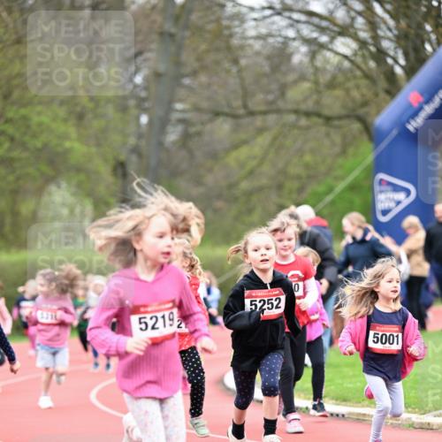 13.04.2025 - Hammer Lauf Dr. Thomas Lammeyer http://msf.ph/oto/7626980 13.04.2025 09:02:05 Laufen 3214, 5219, 15, 5252, 5001 meine-sportfotos.de