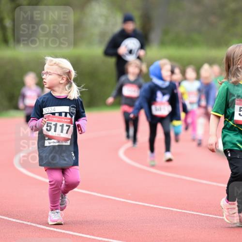 13.04.2025 - Hammer Lauf Dr. Thomas Lammeyer http://msf.ph/oto/7627054 13.04.2025 09:02:16 Laufen 15, 5049, 2024, 15, 5117, 15, 5308, 15, 52 meine-sportfotos.de