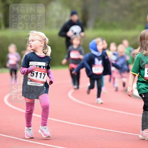 13.04.2025 - Hammer Lauf Dr. Thomas Lammeyer http://msf.ph/oto/7627055 13.04.2025 09:02:17 Laufen 15, 5049, 2024, 5117, 15, 5308, 15, 52 meine-sportfotos.de