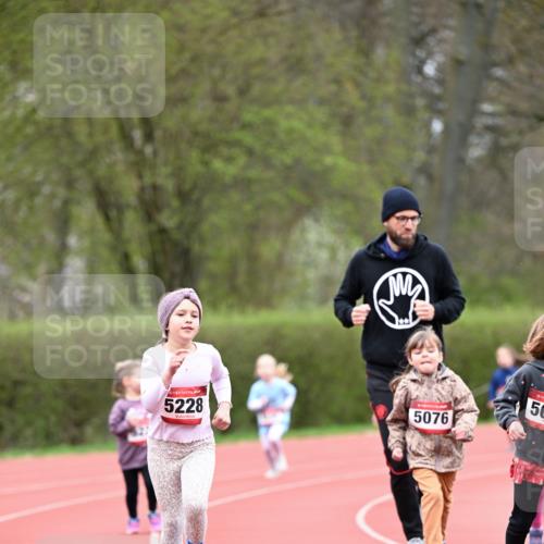 13.04.2025 - Hammer Lauf Dr. Thomas Lammeyer http://msf.ph/oto/7627077 13.04.2025 09:02:21 Laufen 5228, 5076, 15, 50 meine-sportfotos.de