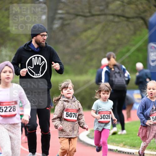13.04.2025 - Hammer Lauf Dr. Thomas Lammeyer http://msf.ph/oto/7627087 13.04.2025 09:02:22 Laufen 5228, 15, 5076, 15, 5026, 50 meine-sportfotos.de