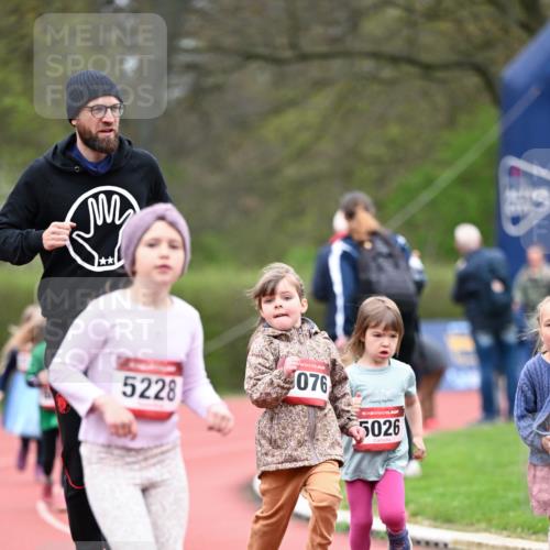 13.04.2025 - Hammer Lauf Dr. Thomas Lammeyer http://msf.ph/oto/7627091 13.04.2025 09:02:22 Laufen 5228, 076, 15, 5026 meine-sportfotos.de