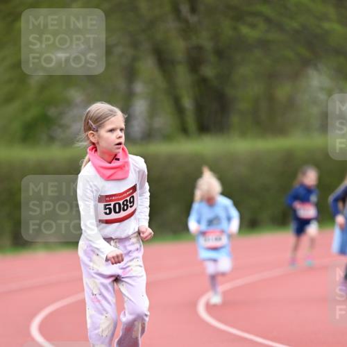 13.04.2025 - Hammer Lauf Dr. Thomas Lammeyer http://msf.ph/oto/7627113 13.04.2025 09:02:26 Laufen 15, 5089 meine-sportfotos.de