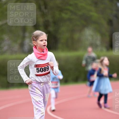13.04.2025 - Hammer Lauf Dr. Thomas Lammeyer http://msf.ph/oto/7627118 13.04.2025 09:02:26 Laufen 15, 5089 meine-sportfotos.de