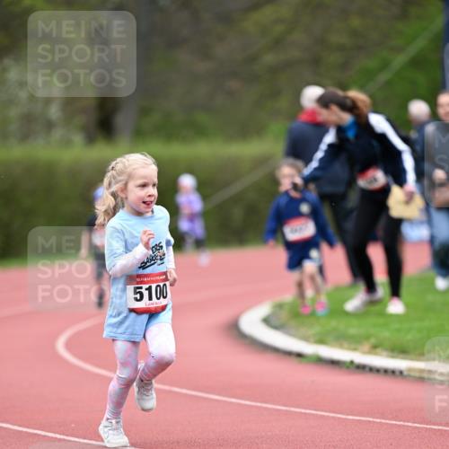 13.04.2025 - Hammer Lauf Dr. Thomas Lammeyer http://msf.ph/oto/7627147 13.04.2025 09:02:29 Laufen 15, 5100 meine-sportfotos.de