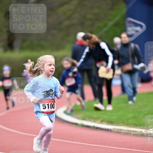 13.04.2025 - Hammer Lauf Dr. Thomas Lammeyer http://msf.ph/oto/7627150 13.04.2025 09:02:30 Laufen 15, 5100 meine-sportfotos.de