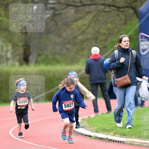 13.04.2025 - Hammer Lauf Dr. Thomas Lammeyer http://msf.ph/oto/7627176 13.04.2025 09:02:33 Laufen 5209, 5027 meine-sportfotos.de