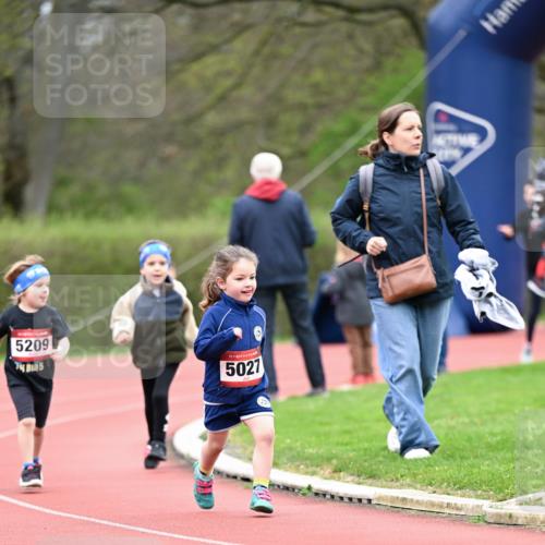 13.04.2025 - Hammer Lauf Dr. Thomas Lammeyer http://msf.ph/oto/7627180 13.04.2025 09:02:33 Laufen 5209, 15, 5027 meine-sportfotos.de