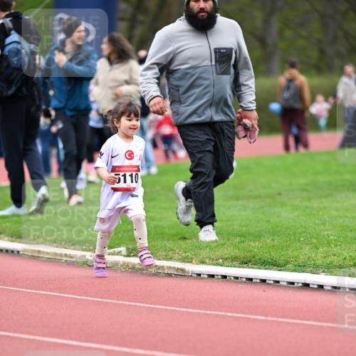 13.04.2025 - Hammer Lauf Dr. Thomas Lammeyer http://msf.ph/oto/7627296 13.04.2025 09:02:50 Laufen 15, 110 meine-sportfotos.de