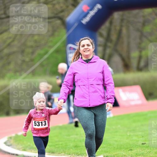13.04.2025 - Hammer Lauf Dr. Thomas Lammeyer http://msf.ph/oto/7627518 13.04.2025 09:03:50 Laufen 15, 5313 meine-sportfotos.de