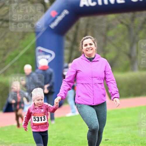 13.04.2025 - Hammer Lauf Dr. Thomas Lammeyer http://msf.ph/oto/7627524 13.04.2025 09:03:50 Laufen 15, 5313, 0 meine-sportfotos.de