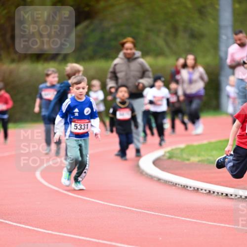 13.04.2025 - Hammer Lauf Dr. Thomas Lammeyer http://msf.ph/oto/7627747 13.04.2025 09:10:30 Laufen 5331 meine-sportfotos.de