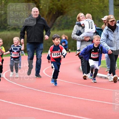 13.04.2025 - Hammer Lauf Dr. Thomas Lammeyer http://msf.ph/oto/7627840 13.04.2025 09:10:45 Laufen 5060, 5104, 10, 5071 meine-sportfotos.de