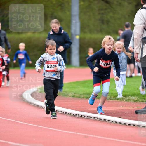 13.04.2025 - Hammer Lauf Dr. Thomas Lammeyer http://msf.ph/oto/7627884 13.04.2025 09:10:53 Laufen 15, 524, 1294, 107 meine-sportfotos.de