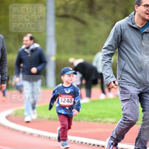 13.04.2025 - Hammer Lauf Dr. Thomas Lammeyer http://msf.ph/oto/7627933 13.04.2025 09:11:02 Laufen 5240 meine-sportfotos.de